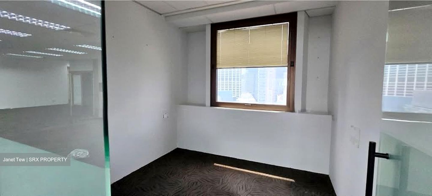 Lippo Centre (D2), Office #570940991